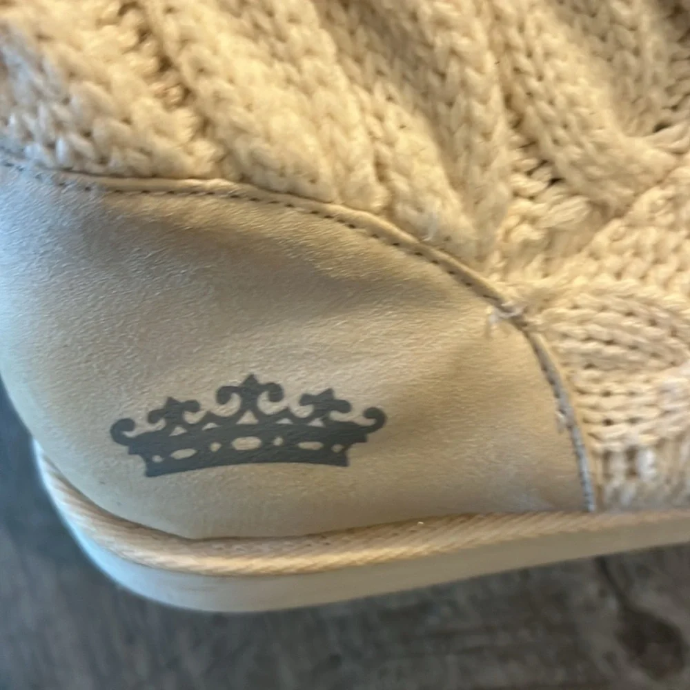 Juicy couture boots - Picture 3 of 7